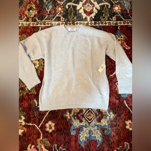 Old Navy Wool Crewneck Sweater NWT